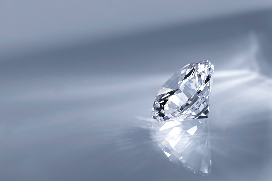 natural diamond price decline cultivated diamond market growth De Beers diamond price cuts diamond industry trends 2023 rough diamond prices 2022-present diamond sales decline consumer preference shift from diam (1)